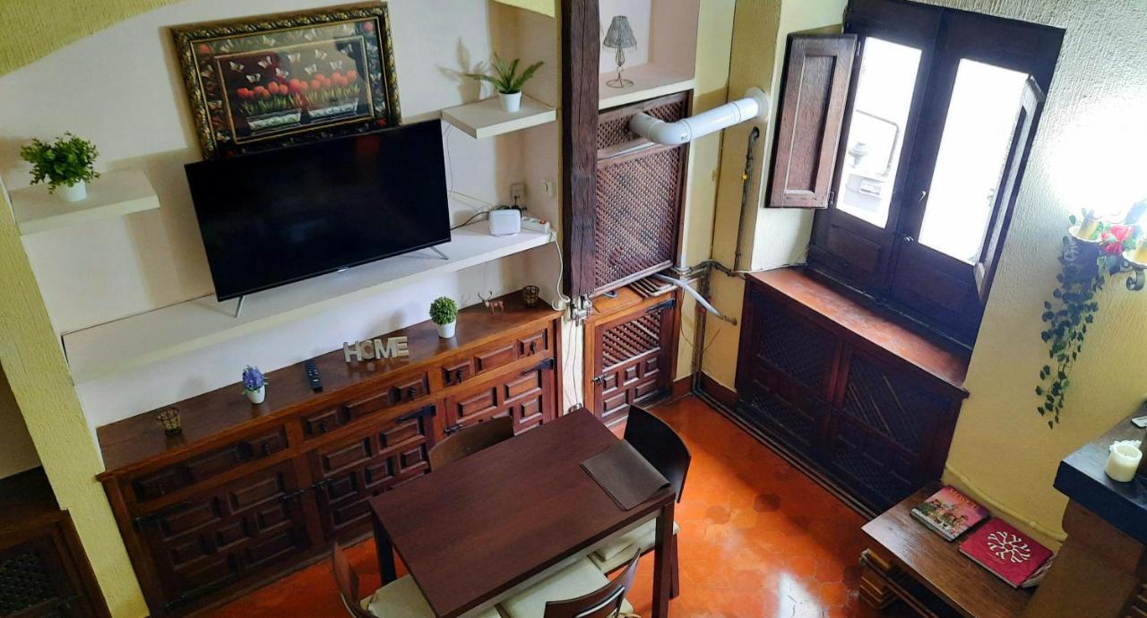 Apartamento Medieval En El Camino De Santiago เอสเตลลา ภายนอก รูปภาพ